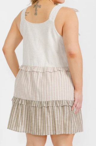 PLUS SIZE SLEEVELESS TIERED COLORBLOCK STRIPES TUNIC MINI DRESS
